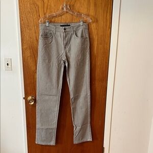 Joe's Jeans Men's Straight-Leg Jeans in Light Gray. New without Tag. Fit Brixton